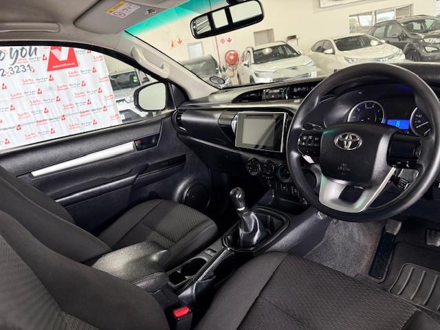 2018 Toyota Hilux 2.4 GD-6 Xtra Cab SRX