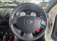 Nissan NP200