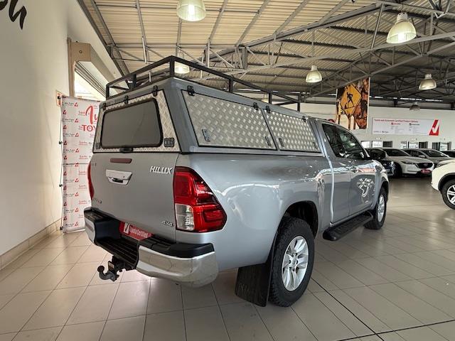 2017 Toyota Hilux 2.8GD-6 Xtra cab 4×4 Raider