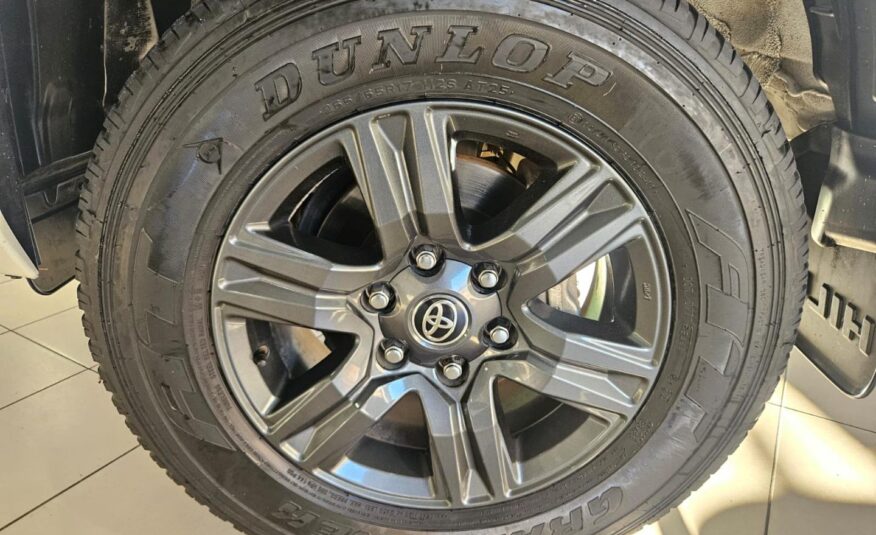 2023 Toyota Hilux 2.4GD-6 Xtra Cab Raider