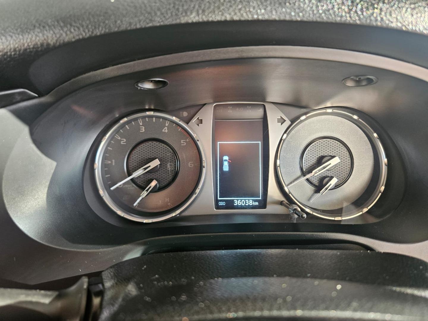 2023 Toyota Hilux 2.4GD-6 Xtra Cab Raider