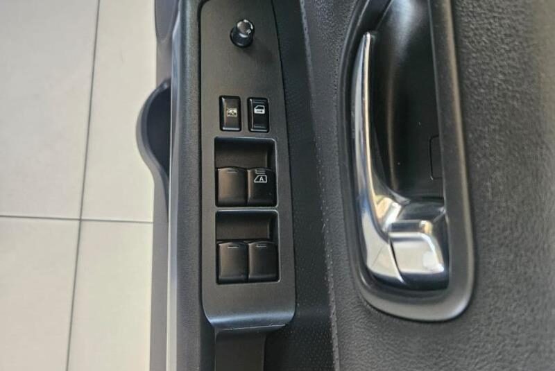 2010 Nissan X Trail 2.5 4×4 SE