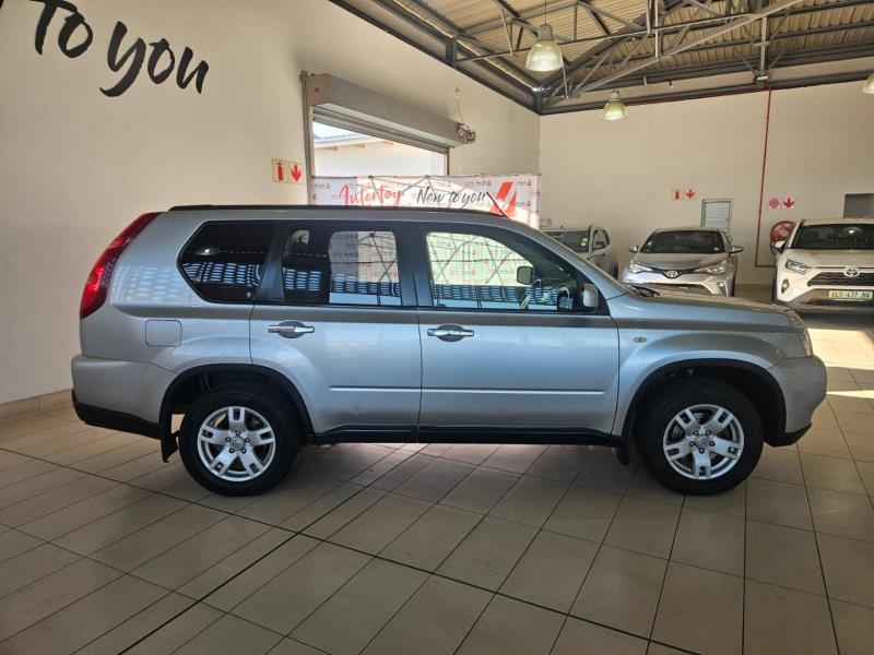2010 Nissan X Trail 2.5 4×4 SE