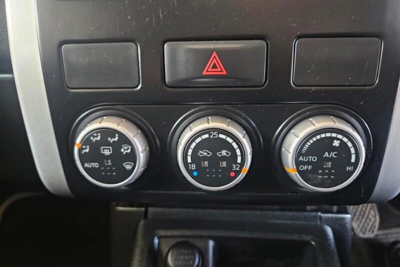 2010 Nissan X Trail 2.5 4×4 SE