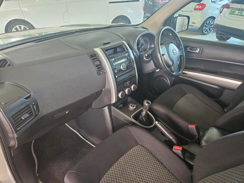 2010 Nissan X Trail 2.5 4×4 SE