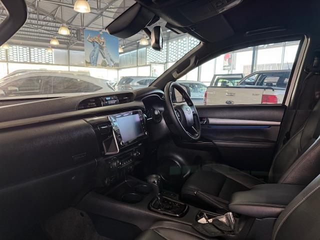 2023 Toyota Hilux 2.8GD-6 Double Cab Legend Auto