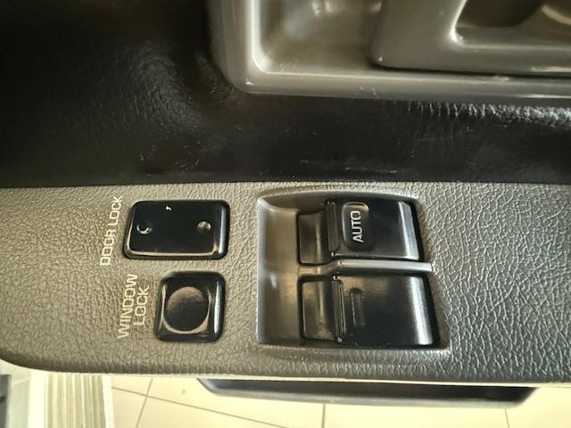2017 Toyota Land Cruiser 79 4.5D-4D LX V8