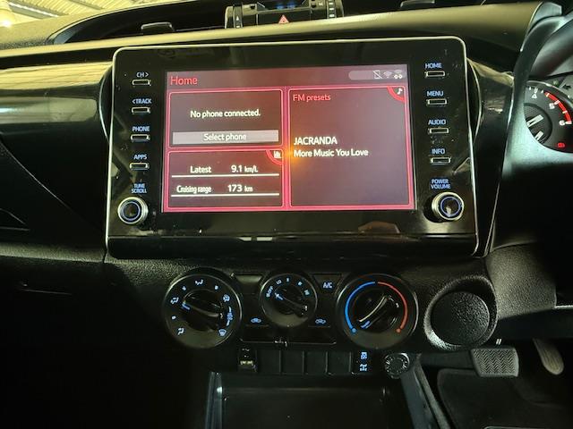 2022 Toyota Hilux 2.4GD-6 Xtra Cab Raider Auto