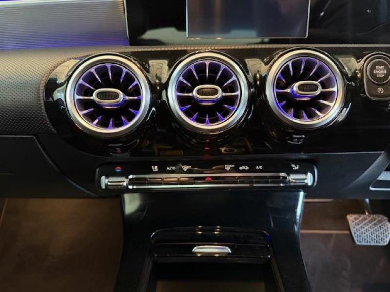 Mercedes Benz A200d