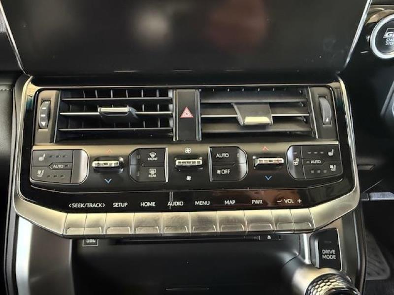 2023 Toyota Land Cruiser 300 3.3D GR Sport