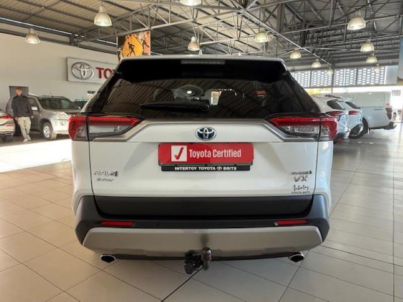 2024 Toyota RAV4 2.5 Hybrid VX E-Four