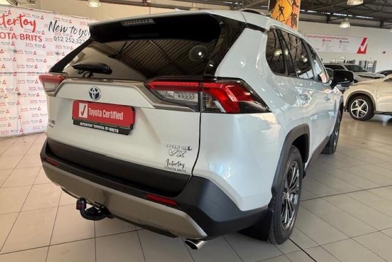 2024 Toyota RAV4 2.5 Hybrid VX E-Four