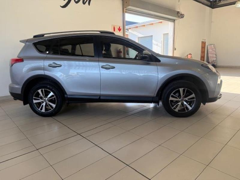 2017 Toyota RAV4 2.2D-4D AWD GX