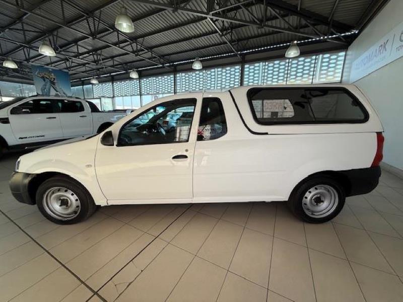 2020 Nissan NP200 1.6