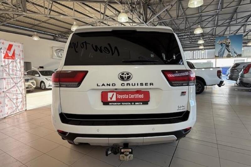2023 Toyota Land Cruiser 300 3.3D GR Sport