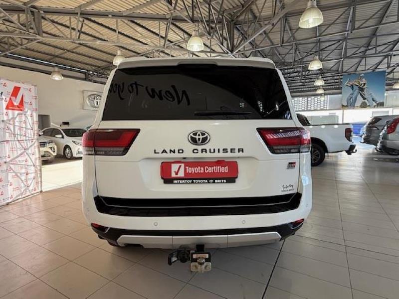 2023 Toyota Land Cruiser 300 3.3D GR Sport