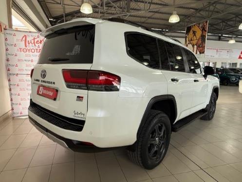 2022 Toyota Land Cruiser 300 3.3D GR Sport