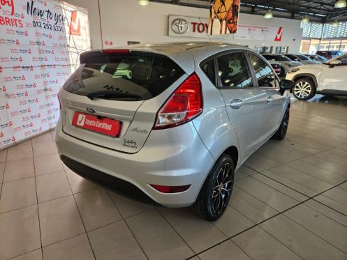2017 Ford Fiesta 5-Door 1.0T Trend Auto