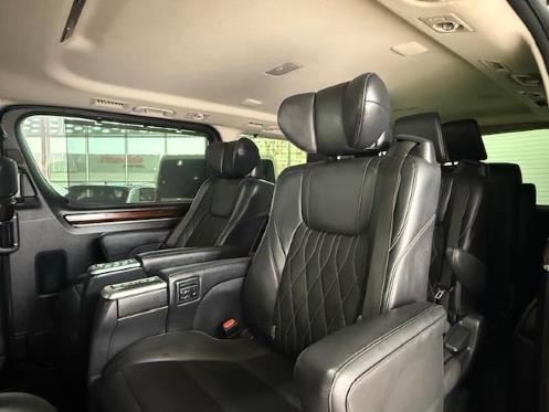 2020 Toyota Quantum 2.8 LWB bus 9-seater VX Premium