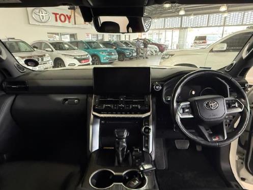 2022 Toyota Land Cruiser 300 3.3D GR Sport