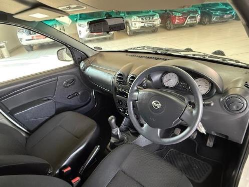 2022 Nissan NP200 1.6i (Aircon) Safety Pack