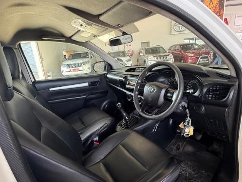 2021 Toyota Hilux 2.4GD S (Aircon)
