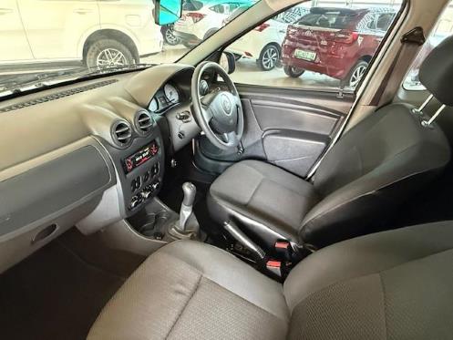 2022 Nissan NP200 1.6i (Aircon) Safety Pack