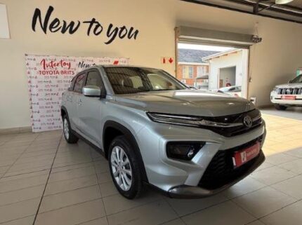 TOYOTA URBAN CRUISER
