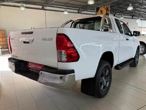 2022 Toyota Hilux 2.4GD-6 Xtra Cab Raider