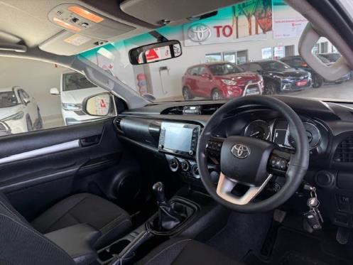 2022 Toyota Hilux 2.4GD-6 Xtra Cab Raider