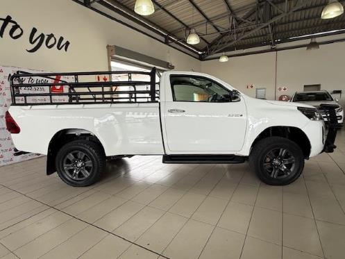 2022 Toyota Hilux 2.8GD-6 Raider Auto