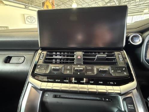 2024 Toyota Land Cruiser 300 3.3D ZX