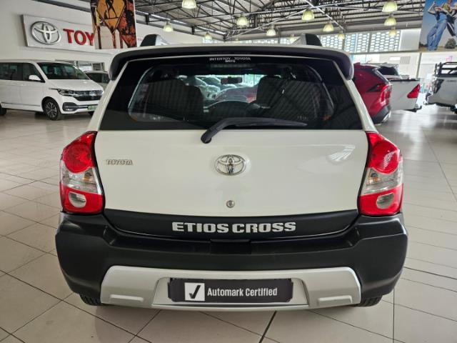 2020 Toyota Etios Cross 1.5 Xs