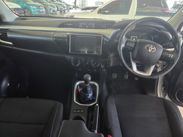 2017 Toyota Hilux 2.8GD-6 Xtra cab 4×4 Raider