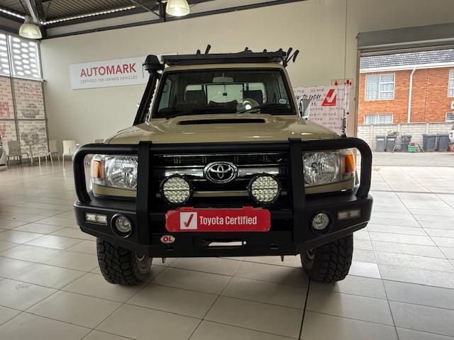 2022 Toyota Land Cruiser 79 4.5D-4D LX V8
