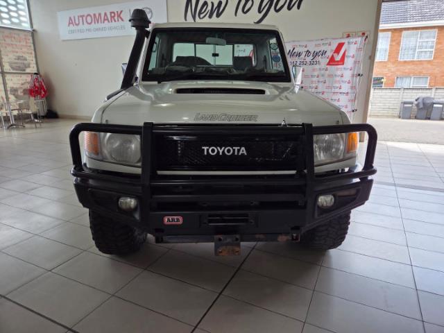2018 Toyota Land Cruiser 79 4.5D-4D LX V8