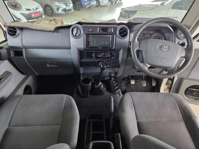 2018 Toyota Land Cruiser 79 4.5D-4D LX V8