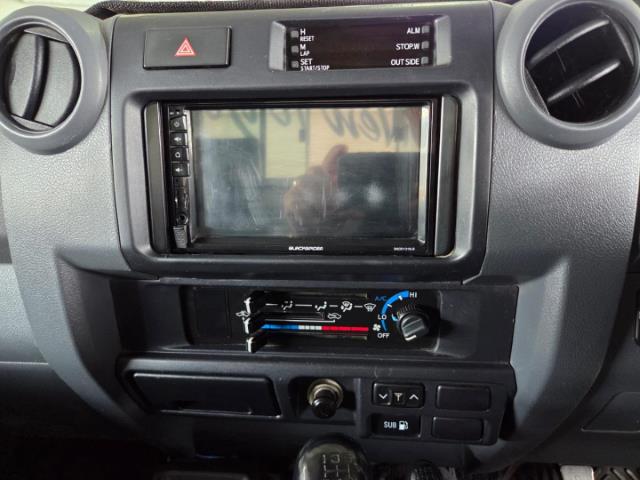 2018 Toyota Land Cruiser 79 4.5D-4D LX V8