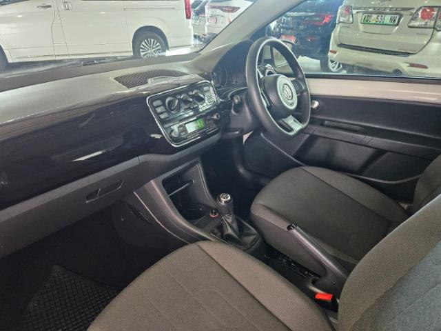 2015 Volkswagen up! Club up! 3-Door 1.0