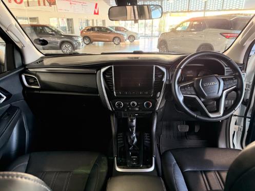 2024 Isuzu mu X 3.0TD LS
