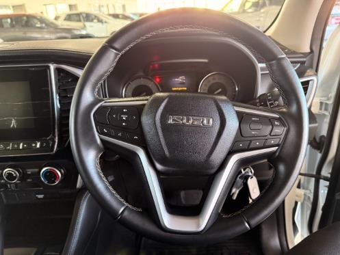 2024 Isuzu mu X 3.0TD LS