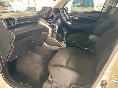 2025 Toyota Urban Cruiser 1.5 XR Manual