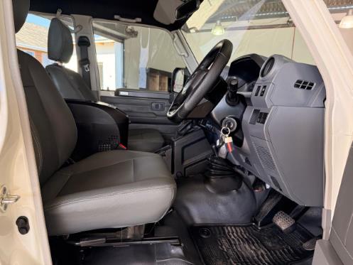 2025 Toyota Land Cruiser 79 2.8GD-6 Double Cab