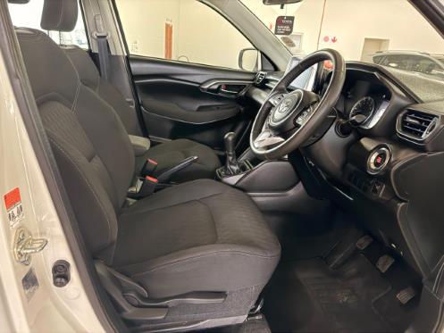 2025 Toyota Urban Cruiser 1.5 XR Manual
