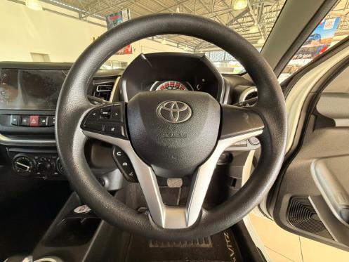 2025 Toyota Vitz 1.0 XR Auto
