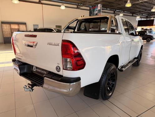 2017 Toyota Hilux 2.4GD-6 Xtra cab SRX