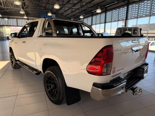 2017 Toyota Hilux 2.4GD-6 Xtra cab SRX