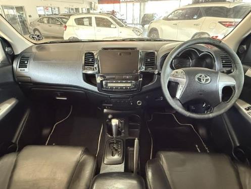2016 Toyota Hilux 3.0D-4D Double Cab 4×4 Raider Legend 45