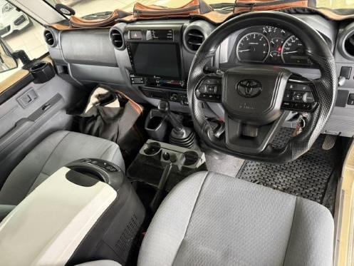 2022 Toyota Land Cruiser 79 4.5D-4D LX V8