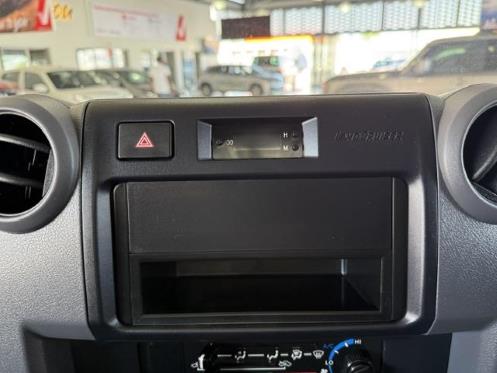 2024 Toyota Land Cruiser 79 2.8GD-6